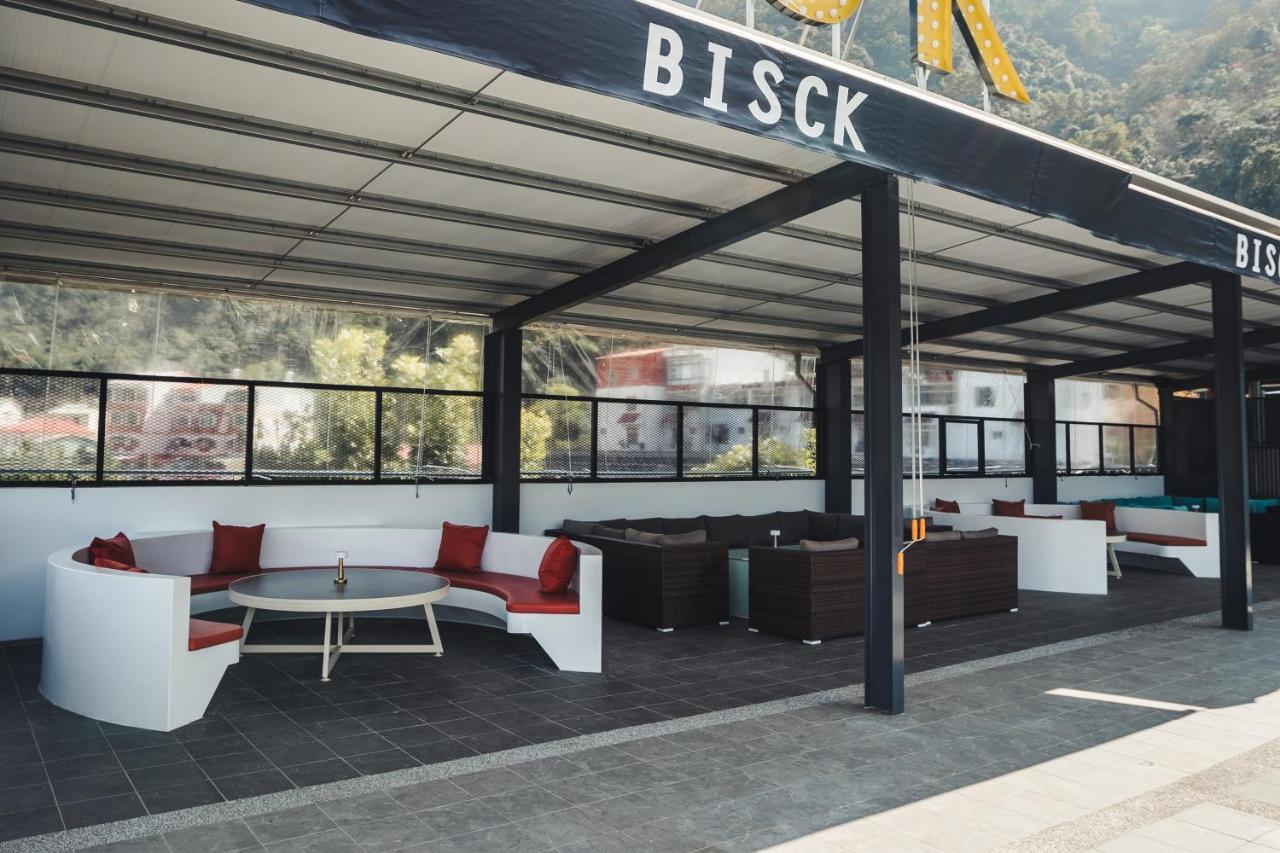 Bisck Hotel & Resort Puli Exterior photo